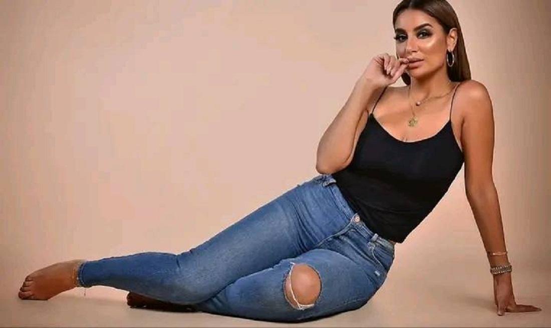 خناقة بالأيدي بين الفنانة جوري بكر وطليقها في كمبوند بالم هيلز لهذا السبب